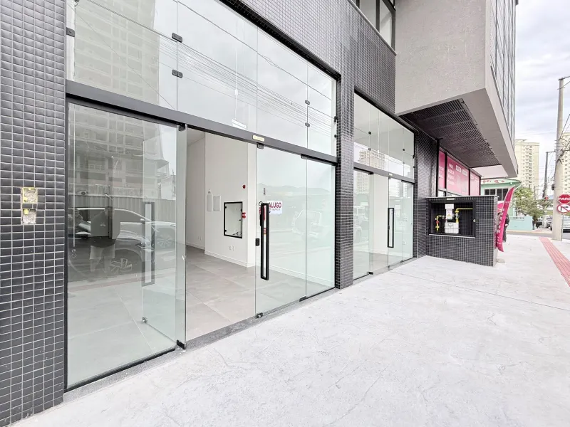 SALA COMERCIAL LA GIOIA