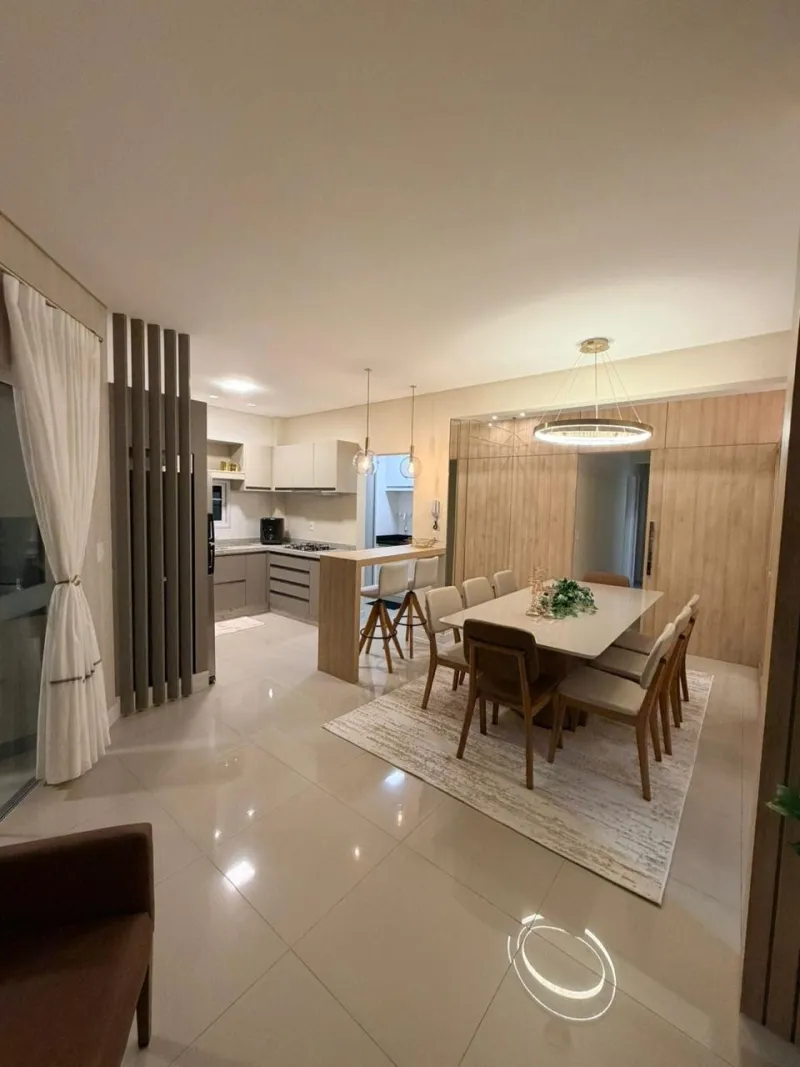 Apartamento em Meia Praia  -  Itapema