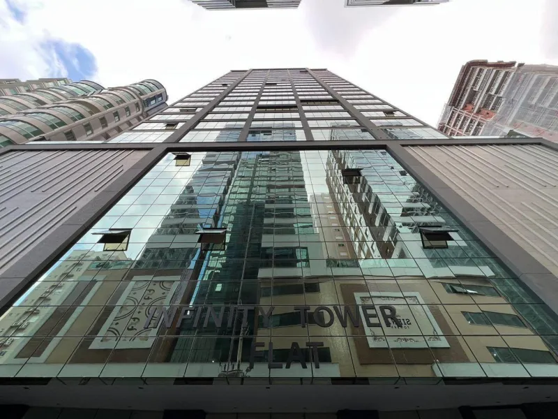 COTAS NO INFINITY TOWER FLAT